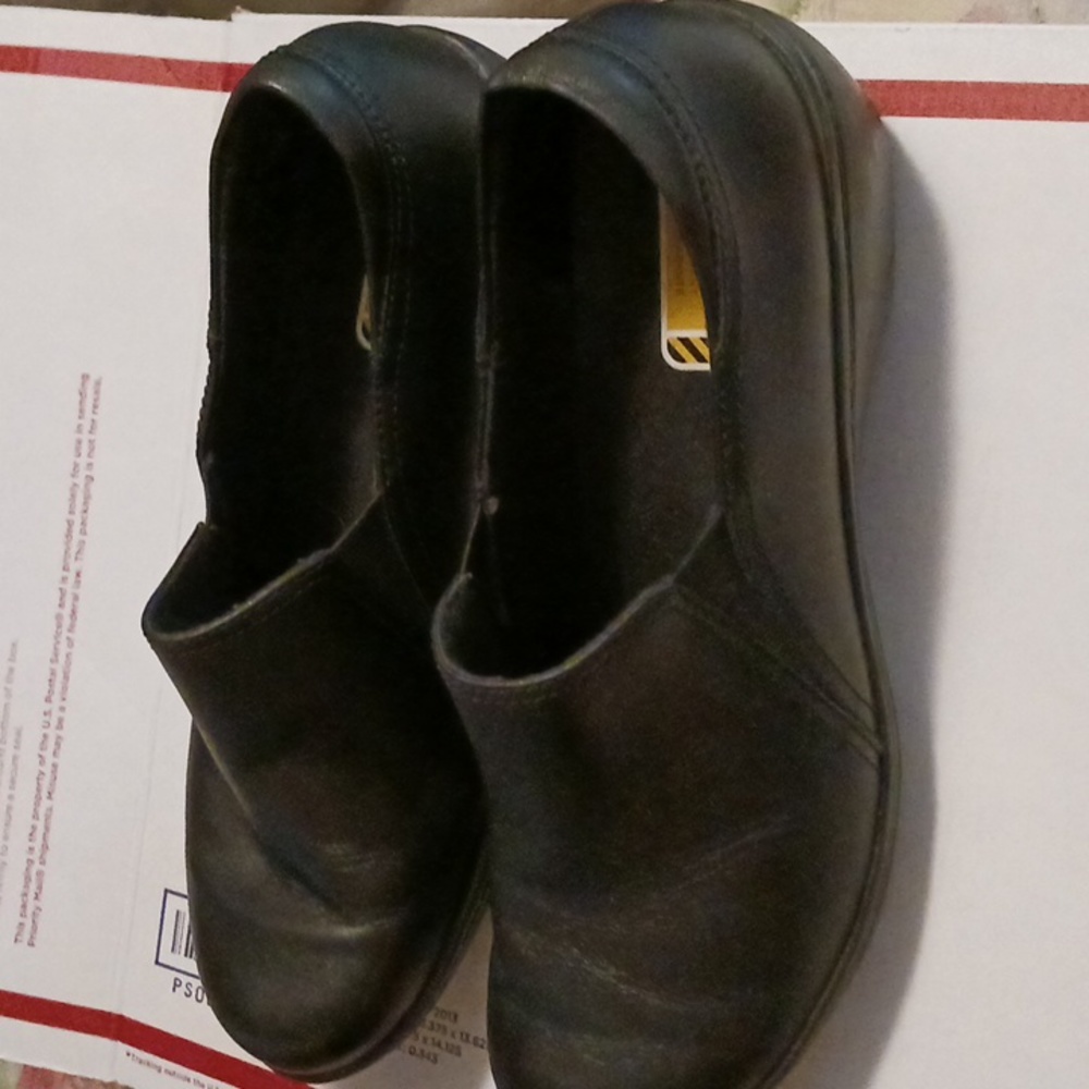 Clarks slip resistant women clogs black sz 7.5 pre-owned. - Picture 2 of 5